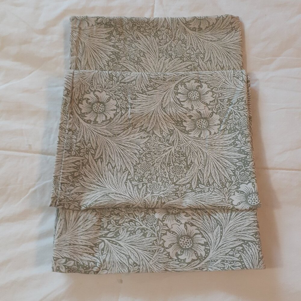Portuguese Cotton Botanical Pattern Pillowcases 2 Queen Size
